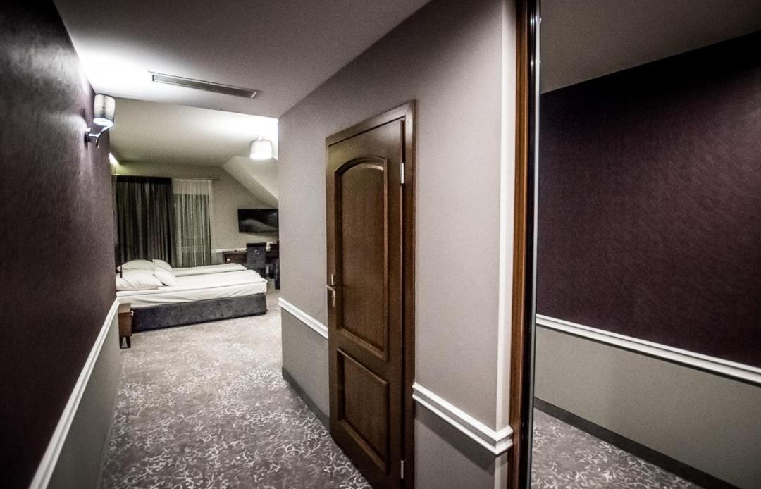 Hotel Palac Poledno Phòng bức ảnh