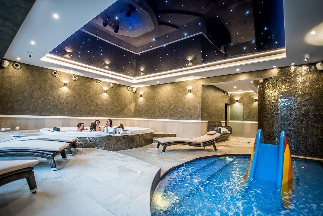 Hotel Palac Poledno Ngoại thất bức ảnh